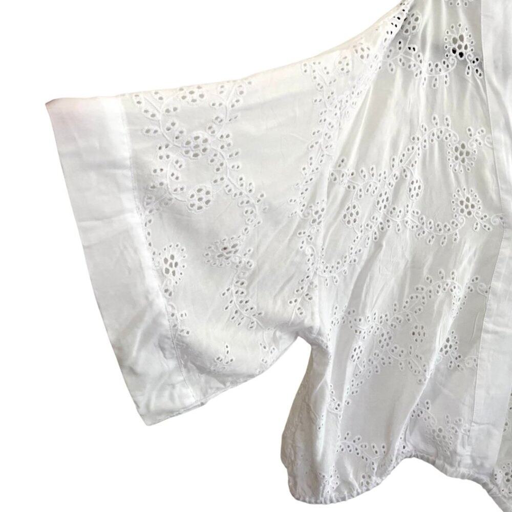 YFB Young Fabulous & Broke white eyelet top size MEDIUM - Picture 4 of 13